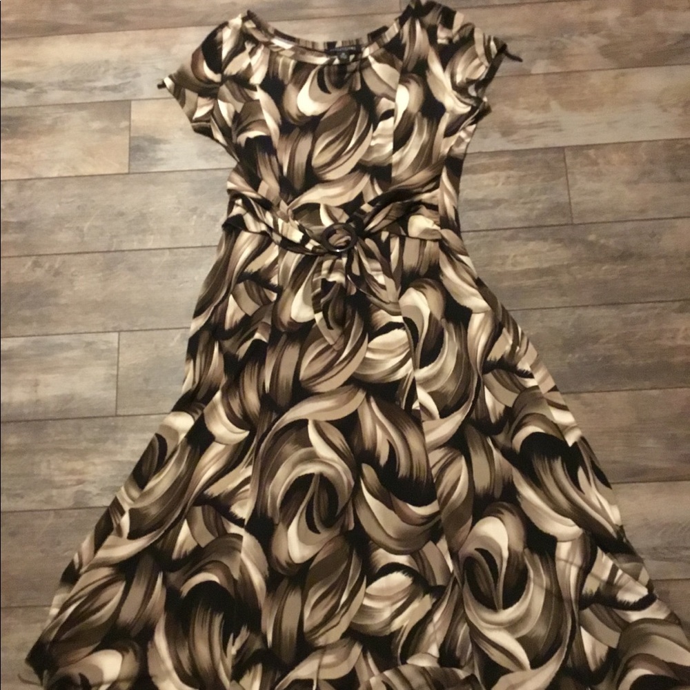 Brown/cream dress with attached “belt”